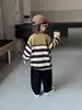 Camiseta para Niños Primavera y Otoño 2025 Nueva Rayada Camiseta Básica para Bebé Niño Elegante Moderna Top de Otoño para Niños Tendencia
