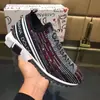 Zapatos deportivos casuales para parejas de hombres y mujeres de la familia D. Calzado de moda para hombres con estampado de pies. Zapatos de moda. Exhibición transfronteriza europea y americana.