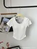 Camiseta Patchwork Curta de Manga Curta, Doce e Fresca, Estilo Garota Picante, Costas Abertas com Renda e Bojos no Peito, Top Outerwear Elegante Slim-Fit com Recortes