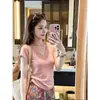 Camiseta de punto de manga corta con cuello en V para mujer, estilo fino de verano con cintura irregular y mangas acampanadas pequeñas, top corto