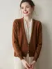 Suéter de Punto Base de Lana para Mujer, Color Doble, Falso Dos Piezas, Cuello en V Corto Abotonado, Nuevo Otoño e Invierno 2026, Cachemir