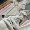 Suéter Pulôver com Barra Patchwork 2025 Artístico Simples Gola Redonda Macio Quente Versátil Solto Casual Top para Mulheres