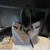Bolso Cruzado Femenino Casual de Gran Capacidad con Correa Decorativa 2025 Otoño e Invierno Nuevo Mochila Cruzada Casual Bolso Tote para el Trabajo