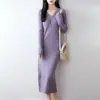 Vestido de mujer de manga larga con cuello en V, 100% lana pura, corte ajustado con diseño de canalé, falda larga interior, nuevo estilo otoño e invierno