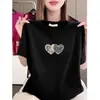 Liquidación de Artículos de Moda de Comercio Exterior: Camiseta Negra de Manga Corta y Cuello Redondo para Mujer con Estampado de Corazón, Talla Grande, Efecto Adelgazante