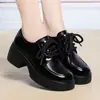 Mocasines Versátiles de Moda para Mujer 2026 Otoño Nuevo Estilo Británico Zapatos Pequeños de Cuero Suela Gruesa Suela Suave Zapatos de Una Sola Pieza Zapatos Casuales para Mujer