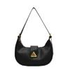 Moda Transfronteiriça Versátil Bolsa Meia-Lua Textura de Alto Padrão Pequena Bolsa Retrô Simples Bolsa de Ombro para o Dia a Dia de Alto Padrão Venda por Atacado