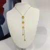 Collar de trébol de cuatro hojas de la suerte "101 Link" de acero de titanio con baño de oro de 18 quilates, moda, nuevo temperamento, versátil