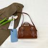 Bolsa de Mão Retrô para Mulheres 2025 Nova Coleção Primavera/Verão Bolsa de Ombro de Nicho Bolsa Transversal Casual da Moda