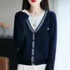Colección Otoño 2026 Suéter Cardigan de Punto de Lana con Cuello en V para Mujer, Abrigo Delgado Falso de Dos Piezas Estilo Chanel para Mujer