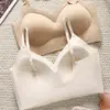 Otoño e Invierno Nueva Base Líquida Ropa Interior Cálida para Mujer Recogida de Pecho Pequeño Copa Completa Fija Elevación Espalda Bonita Sujetador Antibacteriano
