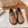 Zapatos de mujer estilo japonés con suela gruesa y punta redonda, novedad otoño 2026, versátiles, retro, para aumentar altura, tipo slip-on, zapatos Birkenstock para personas petite