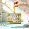 Colgante de teclado de 26 teclas de dibujos animados, llavero creativo, decoración para mochila, juguete antiestrés para niños y amigos, pequeño regalo al por mayor