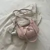 Bolso de lunares súper popular estilo coreano para mujer, nuevo y moderno bolso de hombro y bandolera para el día a día, exquisito bolso de axila
