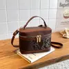2026 Bolso Cubo Cilíndrico Coreano de Alta Apariencia Nuevo con Diseño de Bloques de Color, Bolso Cruzado para Mujer, Bolso de Hombro Versátil