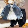 Conjunto de Camisa de Mezclilla para Niños, Nuevo Estilo Primavera y Otoño 2026, Chaqueta de Moda para Niños, Conjunto de Tres Piezas de Otoño para Bebé