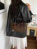 Bolsa colgante de adorno con estampado de leopardo miu de alta gama para mujer, nuevo estilo 2026, bolso de mano retro de un solo hombro, bolso cruzado versátil para el trabajo