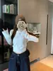 Toma real: Diseño relajado con ribete de encaje, camiseta blanca de manga larga para mujer, corte ajustado, top corto