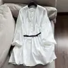 Estilo 2026 Manga de Dois Usos Cintura Marcada Comprimento Médio Vestido Camisa Estilo Trench Coat Feminino Atacado N2DQ60001