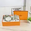 Conjunto de Xícara e Pires para Café em Porcelana Óssea com Bloqueio de Cores Geométricas, Conjunto de Chá da Tarde Estilo Europeu, Xícara e Pires para Café Doméstico, Xícara e Pires para Café Estilo Influenciador da Internet