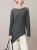 Camiseta Asimétrica de Manga Larga para Mujer Otoño 2025 Nueva Holgada Efecto Adelgazante Abertura Pliegues Top Camisa Base