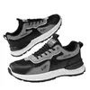 Novos sapatos masculinos de verão, sapatos de malha respirável, tênis versáteis e estilosos com sola grossa, tênis casuais para corrida estilo "dad shoes" para homens