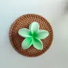 Diseño de Nicho Europeo y Americano Clip para la Parte Posterior de la Cabeza con Flor de Bauhinia Verano Horquilla con Flor de Huevo Elegante Clip de Tiburón Accesorios para el Cabello para Mujeres