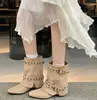 Tendencia de Remaches Nuevo Estilo Coreano Botas para Mujer Punta Cuadrada Hebilla de Cinturón que Aumenta la Altura Botines Moda para Otoño e Invierno 2026