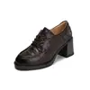 Mocassins retrô estilo britânico para mulheres, nova coleção outono 2026, couro de ovelha genuíno, saltos altos grossos, sapatos de salto único que aumentam a altura, sapatos pequenos de couro com cadarço