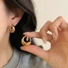Pendientes de Aro Minimalistas Metálicos Clip-On para Mujer Sin Perforaciones, Nuevos Pendientes de Lujo de Nicho 2025, Estilo Exagerado