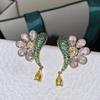 Brincos em forma de peixe de flor de pétala Diamante completo Luxo 925 banhado a prata Agulha Margarida Internet Brincos de celebridades femininas requintadas elegantes para todos os jogos