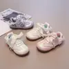 Zapatos para niñas, zapatillas deportivas infantiles, nuevo estilo primavera y otoño 2026, moda para niñas pequeñas, zapatos de princesa, malla transpirable, zapatos Argan