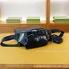 P Lada Moda Simple Portátil 2025 Otoño Nueva Bolso Cruzado para Hombre Gran Capacidad Especial para Viajes de Negocios Transfronterizo