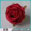 Venta directa de fábrica de flores artificiales rojas con miles de estilos para elegir, incluyendo rosas burdeos y dalias, para materiales de decoración de bodas