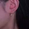 Brincos premium de prata 925 em formato de coração pequeno cravejados de diamantes, mini ear cuffs confortáveis para dormir, componentes de cobre com zircônia, brincos de pino de prata