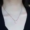 Collar de Trébol de Cuatro Hojas Rosa Flor de Cerezo Dulce para Mujer 2025 Nuevo Lujo Accesible Cadena para Clavícula Nicho Elegante Verano