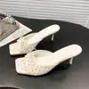 2026 Nuevo Estilo Zapatillas Rojas Estilo Hada de Punta Cuadrada de Tacón Alto para Mujer, Adecuadas para Combinar con Vestidos, Ropa de Verano para Exteriores