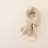 Conjunto de invierno cálido y resistente al frío para niños, que incluye guantes compatibles con pantalla táctil y una bufanda de lana tejida, un conjunto de dos piezas para bebés niños y niñas
