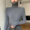 Suéter de gola alta feminino transfronteiriço para outono e inverno, top base de malha canelada de gola alta sem costura, top de malha interno de corte justo