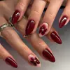 24 Piezas/Set Uñas Postizas Medias Almendra Diseño de Flor Difuminada Rojo Borgoña con Perla Dorada Uñas Falsas Reutilizables Adhesivas para Mujeres Niñas Acción de Gracias Otoño Holiday