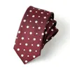 Accesorios para Traje Formal de Negocios para Hombre Set de Tres Piezas Corbata Pajarita Pañuelo de Bolsillo Rojo con Puntos de Polka Atado a Mano En Stock Venta al por Mayor