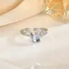 Anillo Popular Exquisito de Piedra Preciosa Ultra Brillante Nicho Lujo Ligero Personalizado para Mujer Abierto Ajustable Anillo de Gama Alta Venta al por Mayor