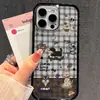 Funda Retro a Cuadros para Cachorro con Acrílico Magnético para iPhone 18 Pro Max, Linda Funda para Teléfono Apple 15 al por Mayor