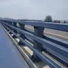 Barandales anticaída de acero hechos a medida para carreteras principales, puentes, viaductos elevados y carriles para vehículos motorizados