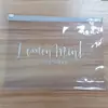 Bolsa de cosméticos de PVC transparente Bolsa quadrada de PVC tridimensional Bolsa com fundo dobrável e zíper Bolsa plástica para roupas