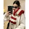 Bufanda de Punto a Rayas Rojas y Blancas Color-Block de Lana para Mujer, Otoño e Invierno Coreana Retro Engrosada Calle Versátil Calentador de Cuello