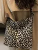2026 Bolsa de Compras Informal Elegante de Gran Capacidad con Estampado de Leopardo Estilo Perezoso Individual Bolso de Hombro Cruzado de Moda para Mujer