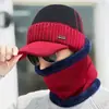 Conjunto de Invierno de Lujo para Hombre: Gorro y Bufanda, Gorro de Lana Tejido Cálido con Forro de Polar, Protector de Cuello Jacquard Coreano a la Moda