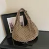 Bolsa Feminina de Veludo Cotelê 2026 Nova Moda Casual de Outono Bolsa de Ombro com Bolinhas Grande Capacidade para o Dia a Dia Bolsa de Axila