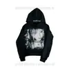 Sudadera con capucha y estampado de retrato de subcultura oscura Y2K Punk Americano Espinas Graffiti Sudadera holgada DIY
